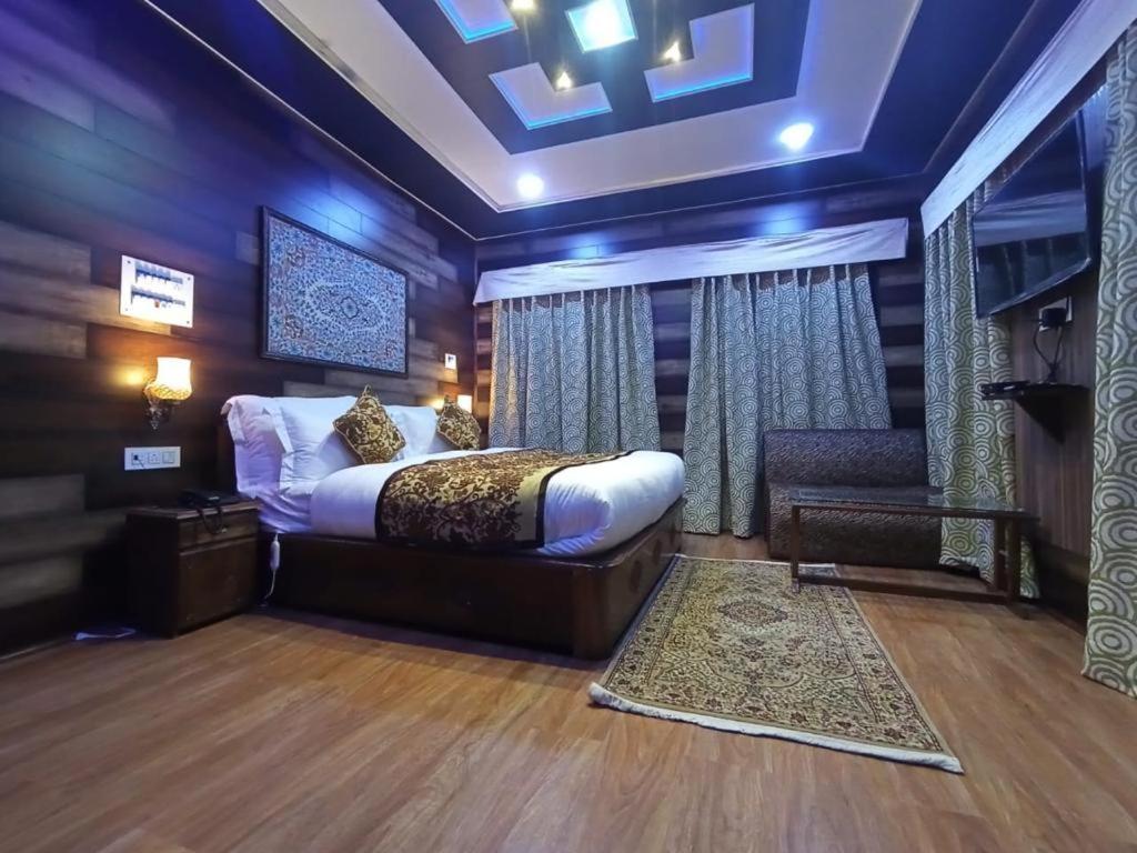 Sojourn Cottages Pahalgam Ngoại thất bức ảnh