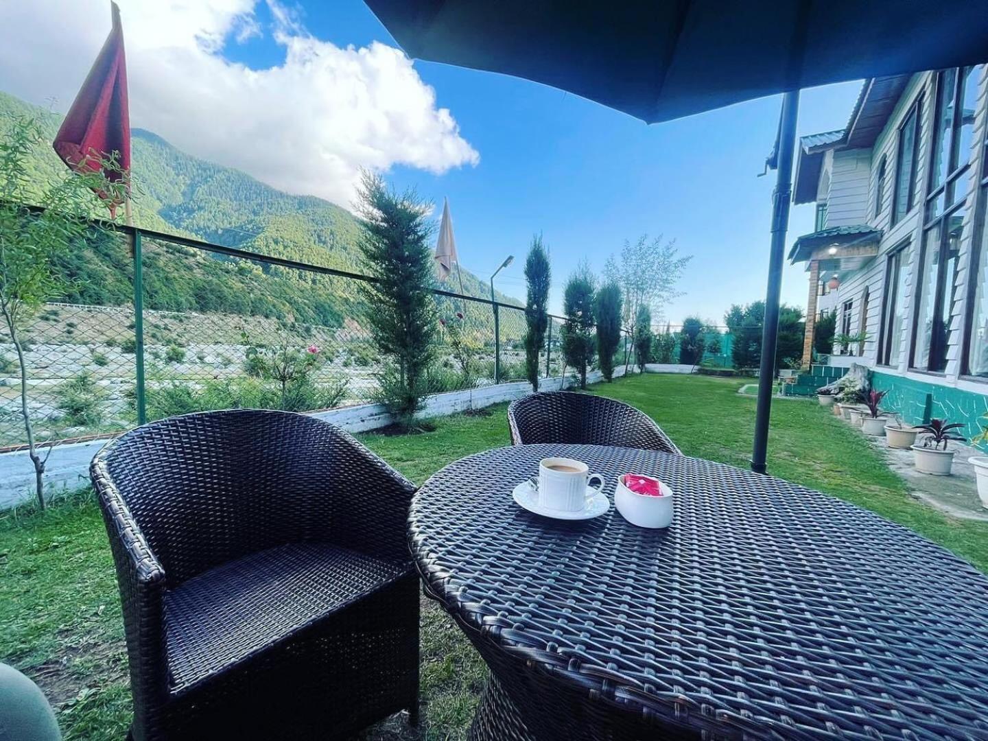 Sojourn Cottages Pahalgam Ngoại thất bức ảnh